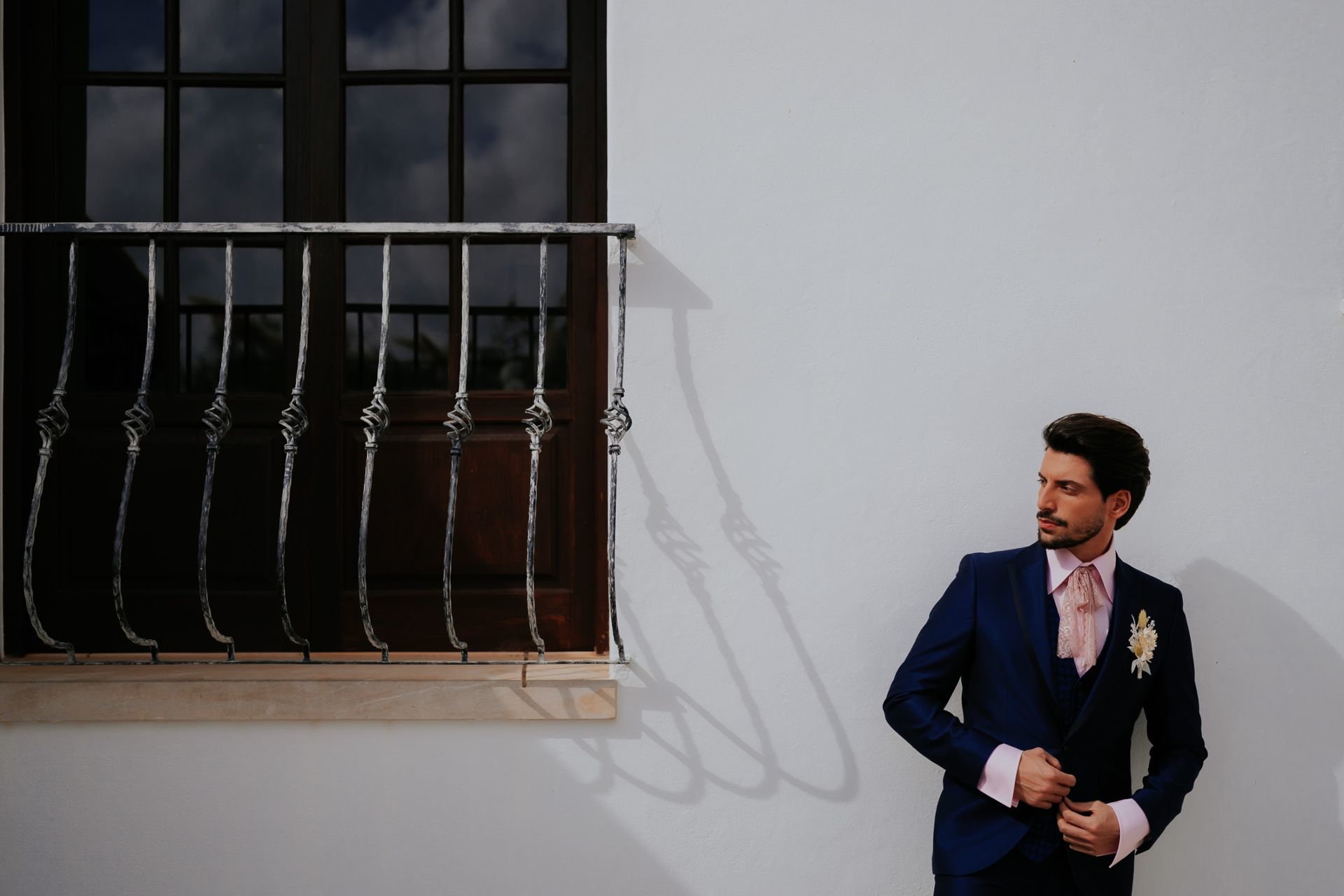 Foto Wedding editorial with White Impact Foto Wedding editorial with White Impact - Imagem 12