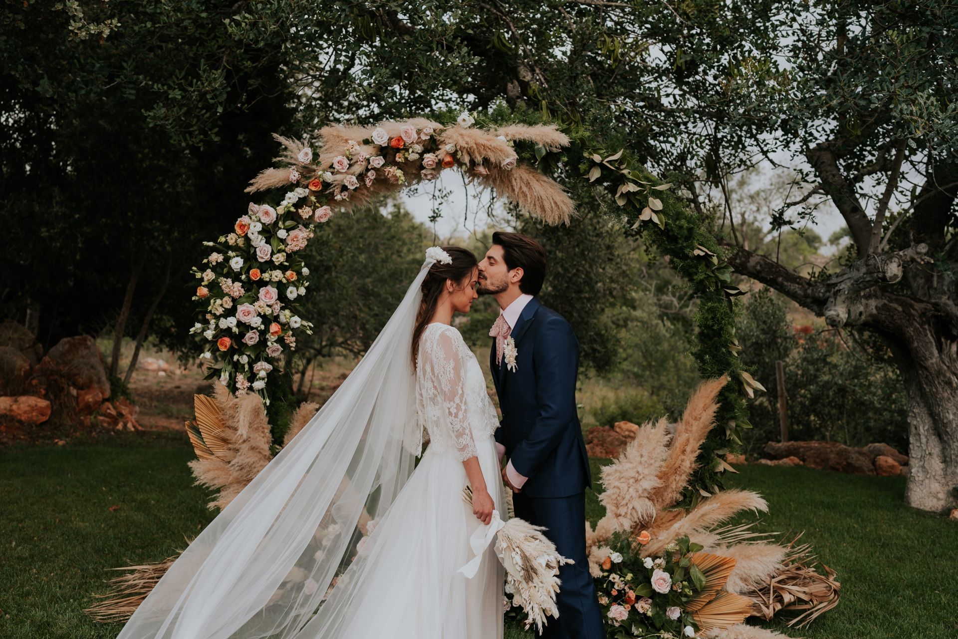 Foto Wedding editorial with White Impact Foto Wedding editorial with White Impact - Imagem 18